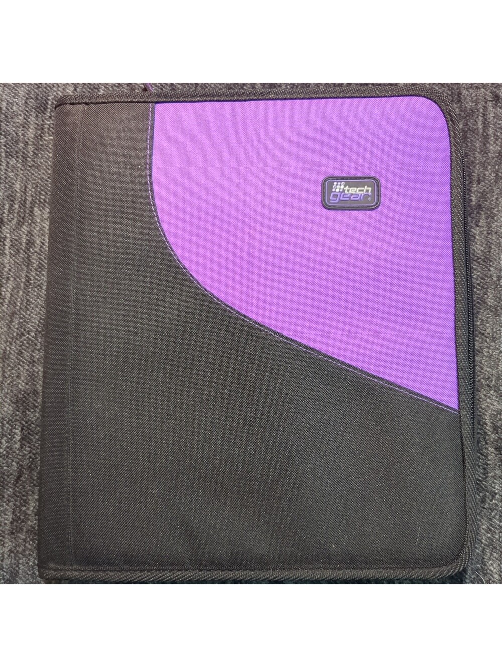 Tech Gear Purple Black Zipper 3 Ring Binder Card Storage Organizer